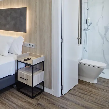 酒店 Sercotel Delicias 4*