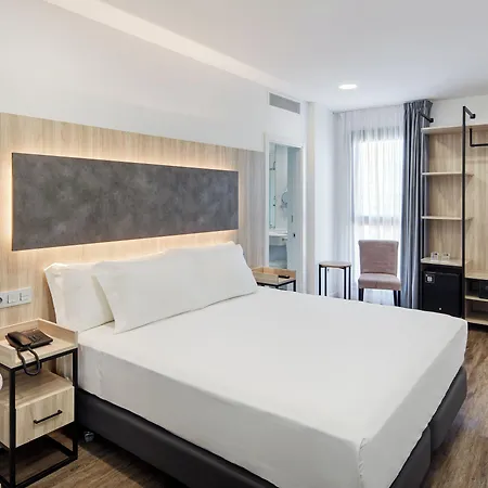 Szálloda Sercotel Delicias